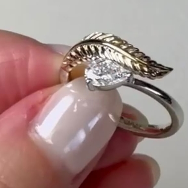 Feather Ring with diamond 6